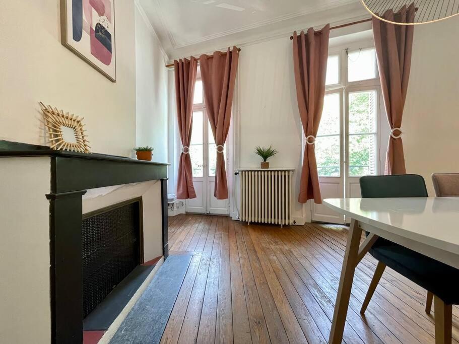 Le Varsovie ※ 4 Balcons Apartment *